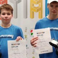 Szombathelyi sikerek a brnoi robotikaversenyen
